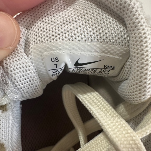 Not for sale - Picture 4 of 4